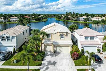 6665 Ashburn Road Lake Worth, FL 33467