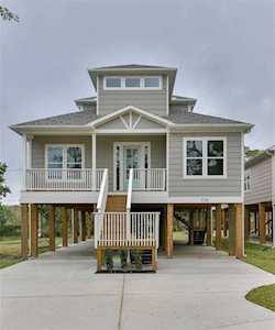 719 Baywood Dr Seabrook, TX 77586