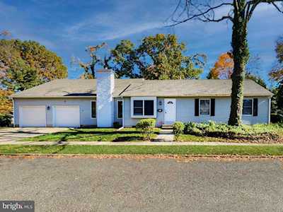 400 Spruce St (331 Putnam) Beverly, NJ 08010