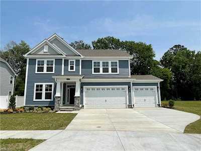 208 Selby Ct Suffolk, VA 23435