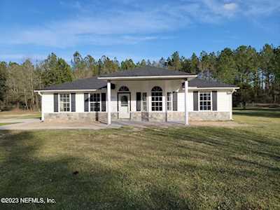3133 Veronica AVE Middleburg, FL 32068
