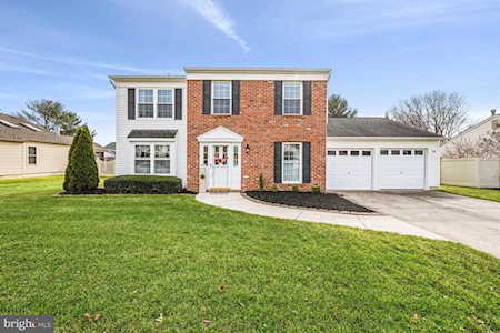 19 S Mars Dr Sewell, NJ 08080
