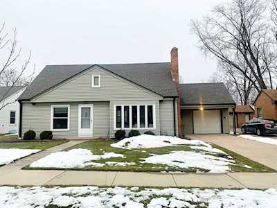 1290 Division St Green Bay, City of Green Bay, WI 54303