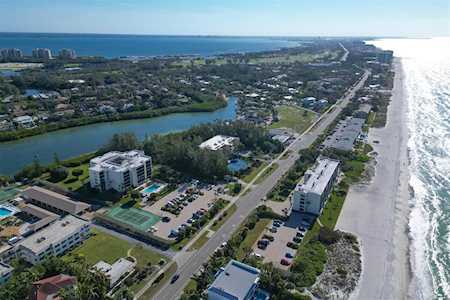 3240 Gulf of Mexico Dr #B102 Longboat Key, FL 34228