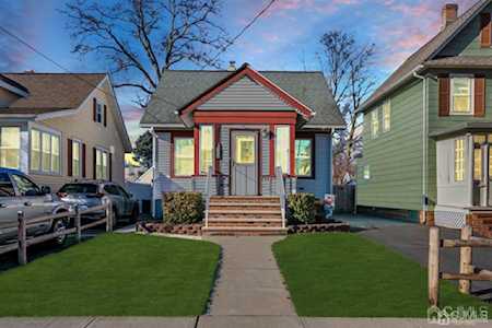 524 Dunellen Avenue Dunellen, NJ 08812