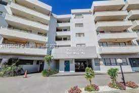 7300 Wayne Ave #507 Miami Beach, FL 33141