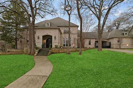 1613 Regal Oaks Drive Southlake, TX 76092