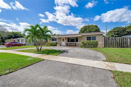 5109 SW 92nd Ter Cooper City, FL 33328