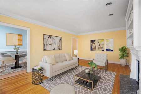 17 N Chatsworth Avenue #3J Larchmont, NY 10538