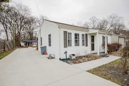 216 Nokes Dr Hendersonville, TN 37075