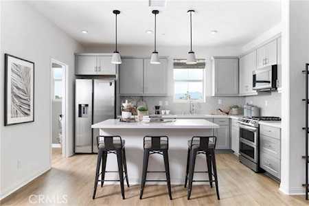 1639 Fig Tree Way Oceanside, CA 92056