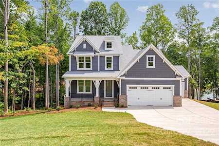 204 Sagemore Rd Mooresville, NC 28117