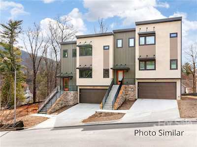30 Macallan Ln Asheville, NC 28805