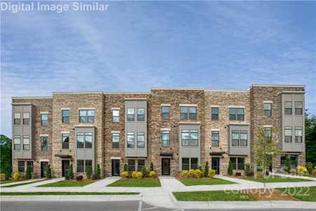 230 Russell Branch Ln Charlotte, NC 28211