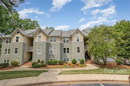 20123 Henderson Rd Cornelius, NC 28031