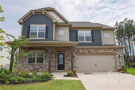 177 Falls Cove Dr Troutman, NC 28166