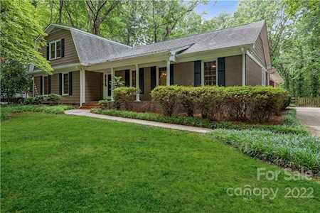 717 Stratfordshire Dr Matthews, NC 28105