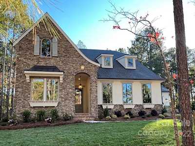 4278 Persimmon Rd Lancaster, SC 29720