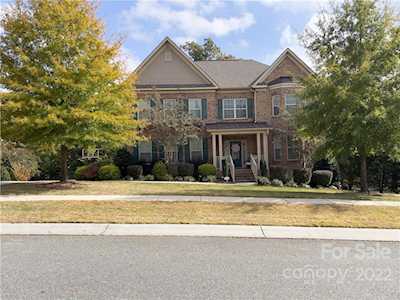 9021 Arnsberg Dr Waxhaw, NC 28173