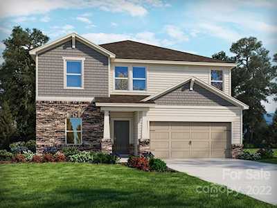 124 Johns Cardinal Dr Mooresville, NC 28115