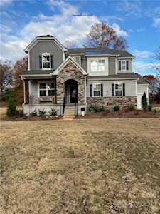 11227 Dappled Light Trl Mint Hill, NC 28227