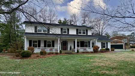 2400 Northfield Ct Louisville, KY 40222