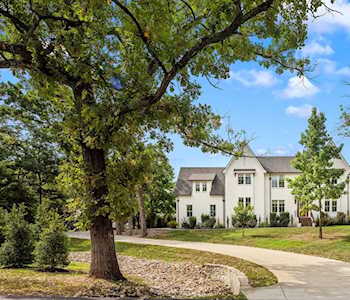 1917 Castleman Dr Nashville, TN 37215