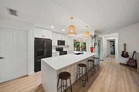8503 Chapman Oak Court Palm Beach Gardens, FL 33410