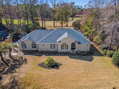1353 Hawthorn Dr. Pawleys Island, SC 29585