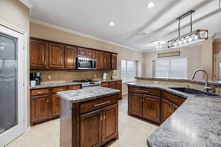 201 Glenview Drive Aubrey, TX 76227