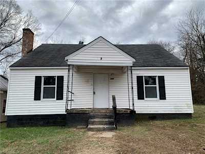 928 NE 23rd Street Winston Salem, NC 27105