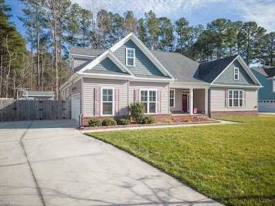 3872 Border Way Virginia Beach, VA 23456
