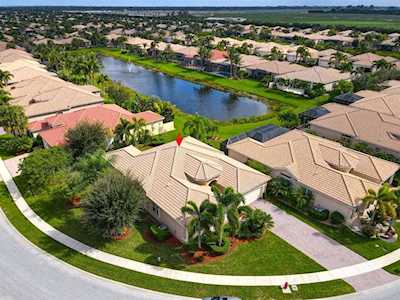 9868 Bluefield Drive Boynton Beach, FL 33473
