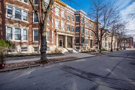 15 Euston St #1 Brookline, MA 02446