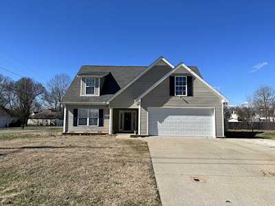 817 Hammersmith Dr Smyrna, TN 37167