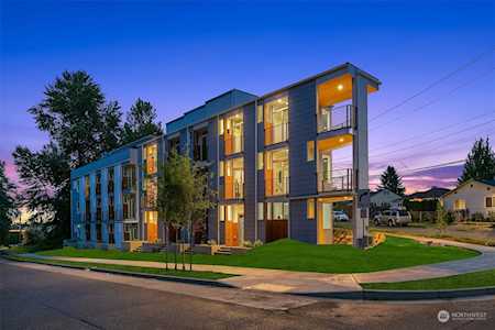 9362 Sturtevant Ave S Seattle, WA 98118
