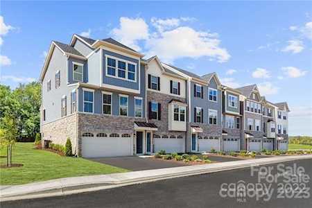 2038 Dornoch Rd Tega Cay, SC 29708