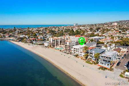 1155 Pacific Beach Dr San Diego, CA 92109