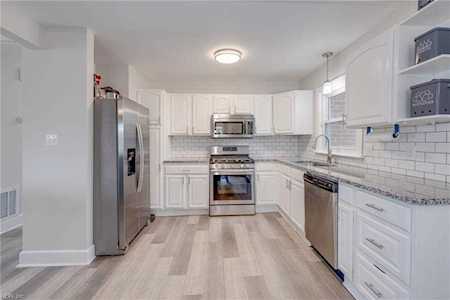 2512 Hickory St Portsmouth, VA 23707
