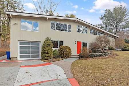 351 N Emerson Rd Lexington, MA 02420