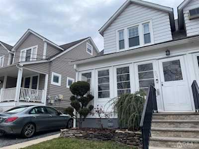 307 S 4th Avenue Highland Park, NJ 08904