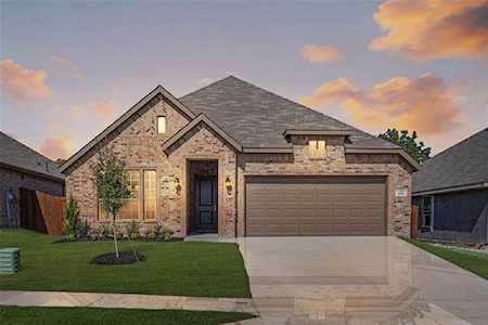 832 Long Iron Drive Fort Worth, TX 76108