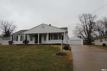 5110 N Martha St Peoria, IL 61614