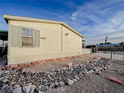 2224 Clinton Ln Las Vegas, NV 89156
