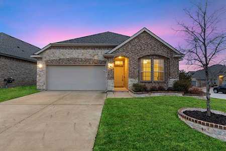 1533 Wolfberry Lane Northlake, TX 76226