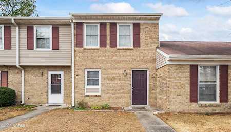 111 Palace Circle Jacksonville, NC 28546