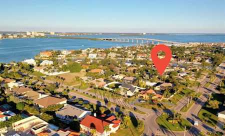 323 7th Ave N Tierra Verde, FL 33715