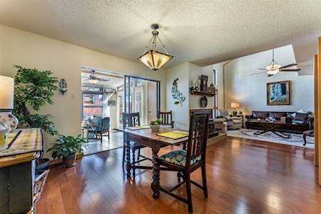 734 Oakwood Trail Fort Worth, TX 76112