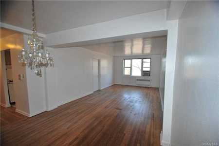 5 Sadore Ln #7C Yonkers, NY 10710