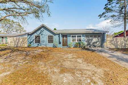 1214 Edgerton Dr Valrico, FL 33594